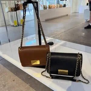 Marc Jacobs | Bags | Marc Jacob The Plaza Pebbled Leather